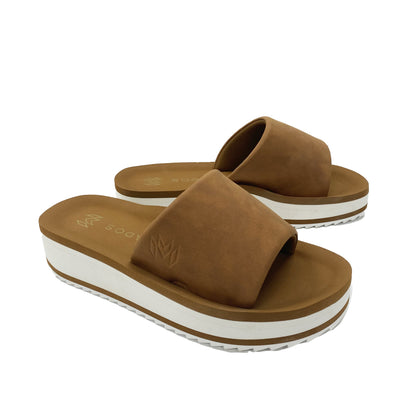 Gwen Saddle platform sandal with beige memory foam footbed and brown cushioned strap