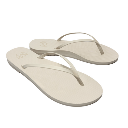 Lux Ash minimalist flip flop with thin strap and arch support in off white